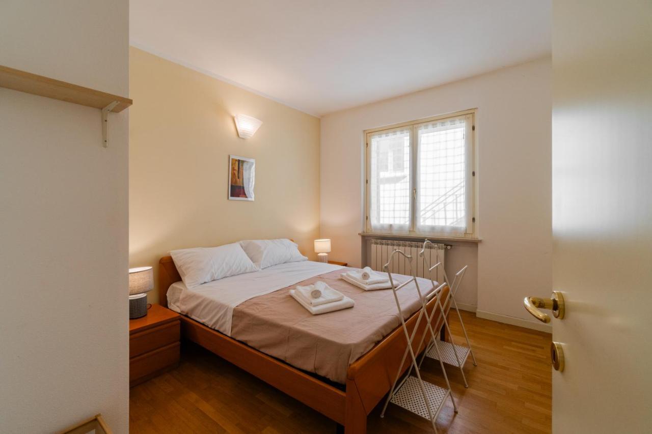 Sweet Home Lungolago Garibaldi Peschiera del Garda Exterior photo
